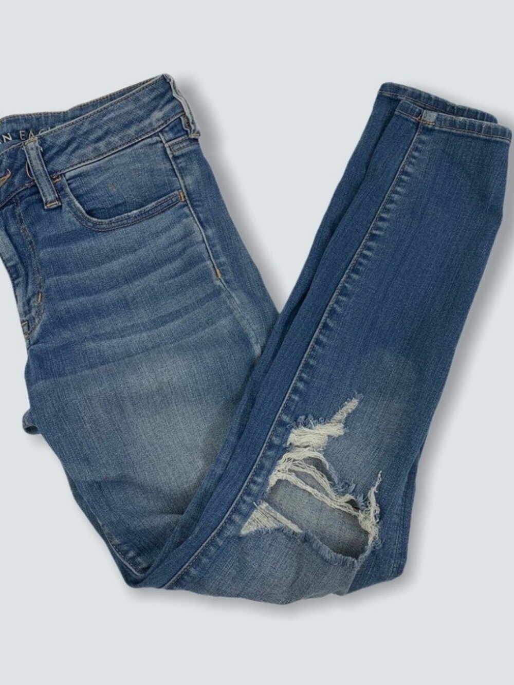 American Eagle Distressed Jegging